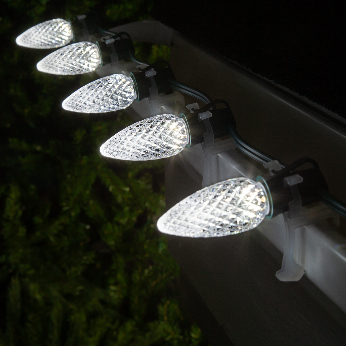 Cool white christmas lights clearance c9