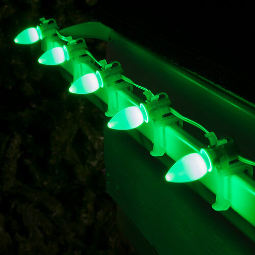 C7 Green Smooth OptiCore Commercial LED Christmas Lights, 25 Lights, 25'