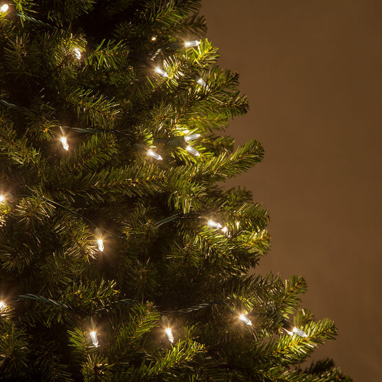 T5 Warm White LED Christmas Tree Lights on Green Wire Wintergreen