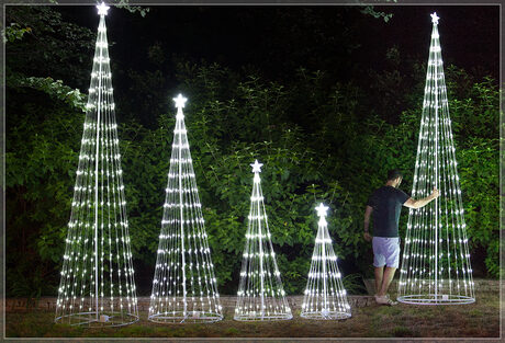 outdoor led light show trees